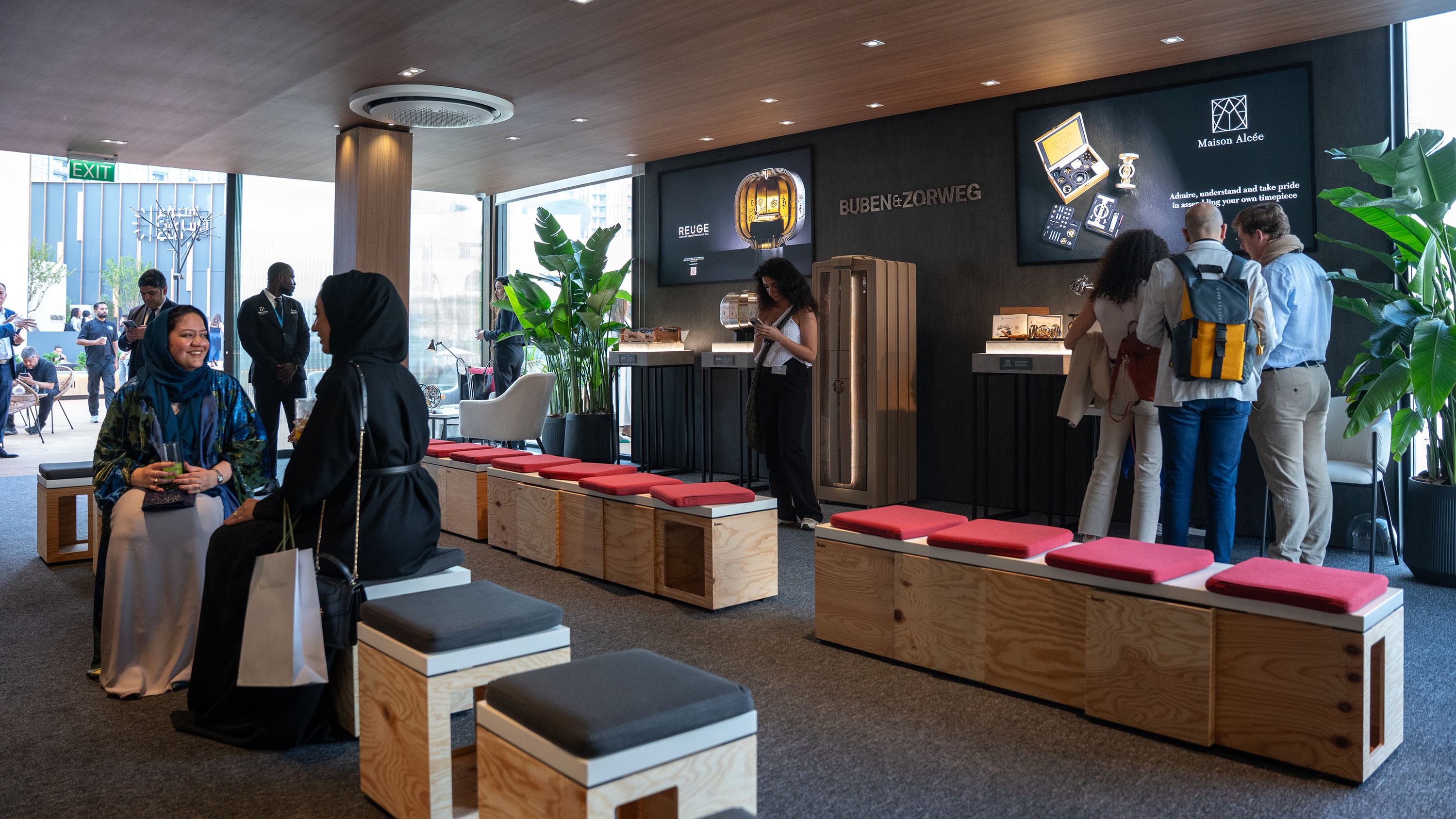 Dubai Watch Week 2025 — gallery 3, photograph 13
